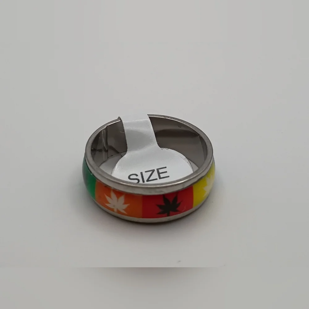 Stainless Steel Boho Rasta Multi-Color Leaf Band Ring - Size 9.5 (China 19)